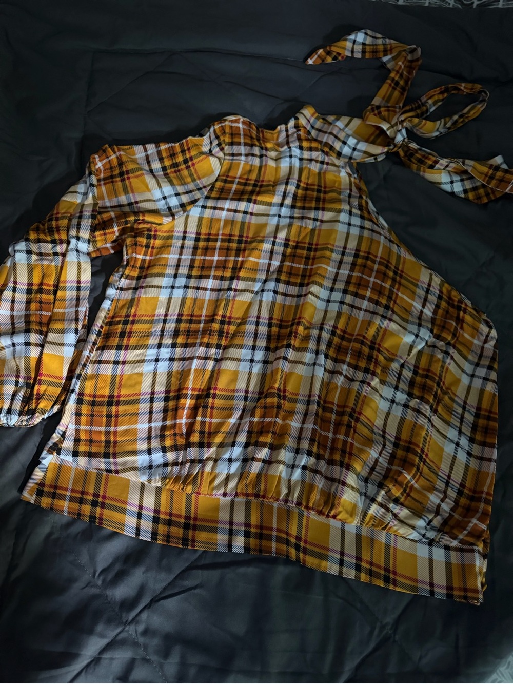 SOHO NY&CO Women’s Yellow Plaid Cold-Shoulder Top - size large